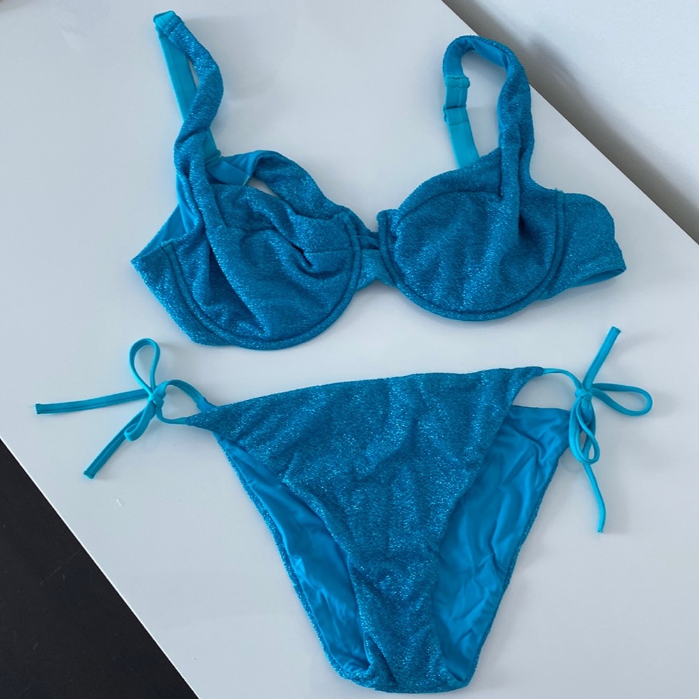 Sparkly Blue Bikini 💙
